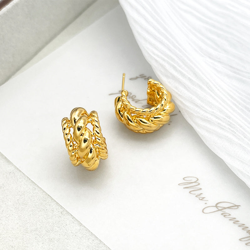 ZHONGTAI Sweet and little fresh earrings 18.5mmx10.5mm Fried Dough Twists Twist Ring European and American Style Ear Studs Small Popular Vintage Metal Knitted Ear Studs